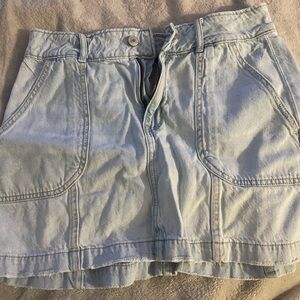 American Eagle Outfitters Light Wash Jean Shorts